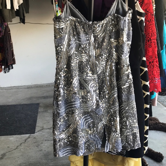 Sean Collection 100% Silk, Hand-Beaded Mini Dress - Picture 3 of 5